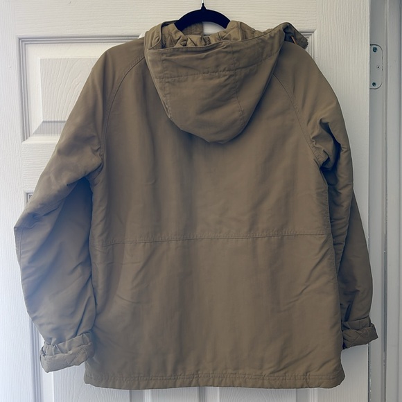 L.L.Bean Mountain Classic Insulated Hooded Jacket - Picture 4 of 6